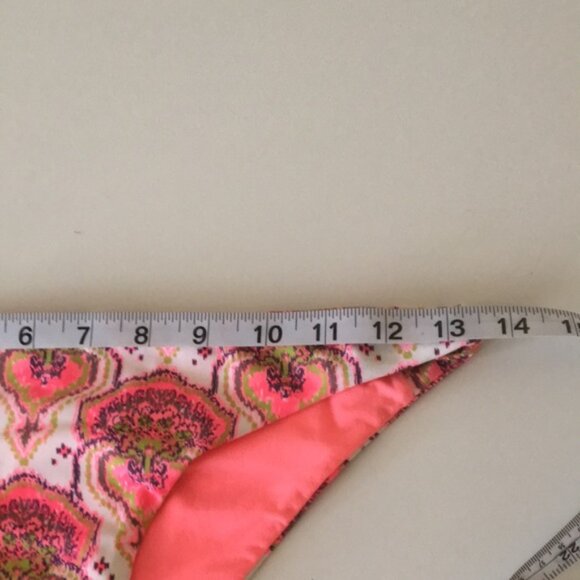 O’NEILL Bikini Bottom Vindaloo Twist Low Rise Small - Picture 11 of 16